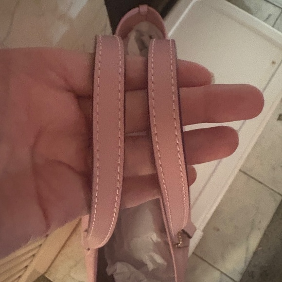 City Tote Bag In Signature Canvas - Picture 12 of 14